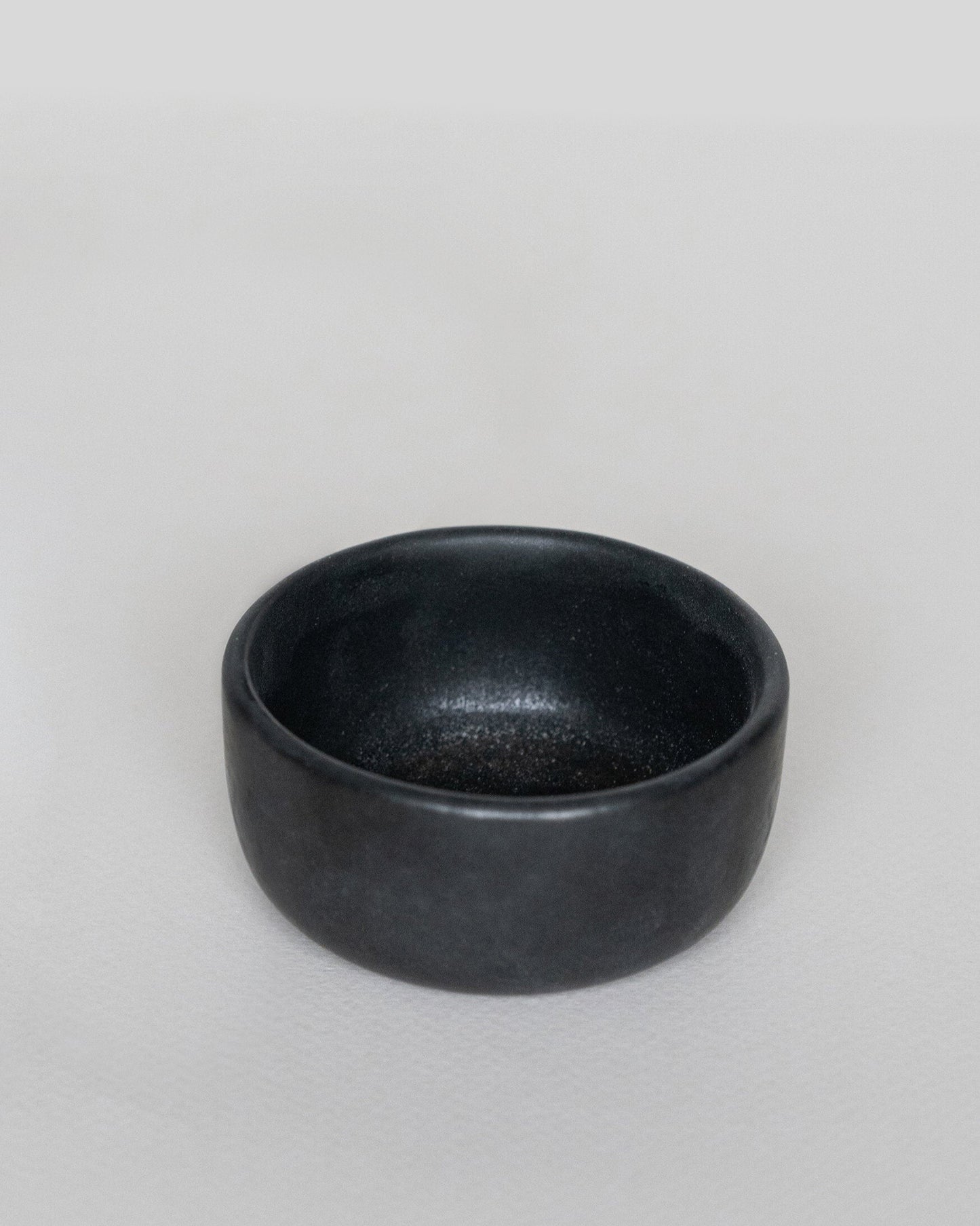 Black Matte Stoneware Pinch Bowl