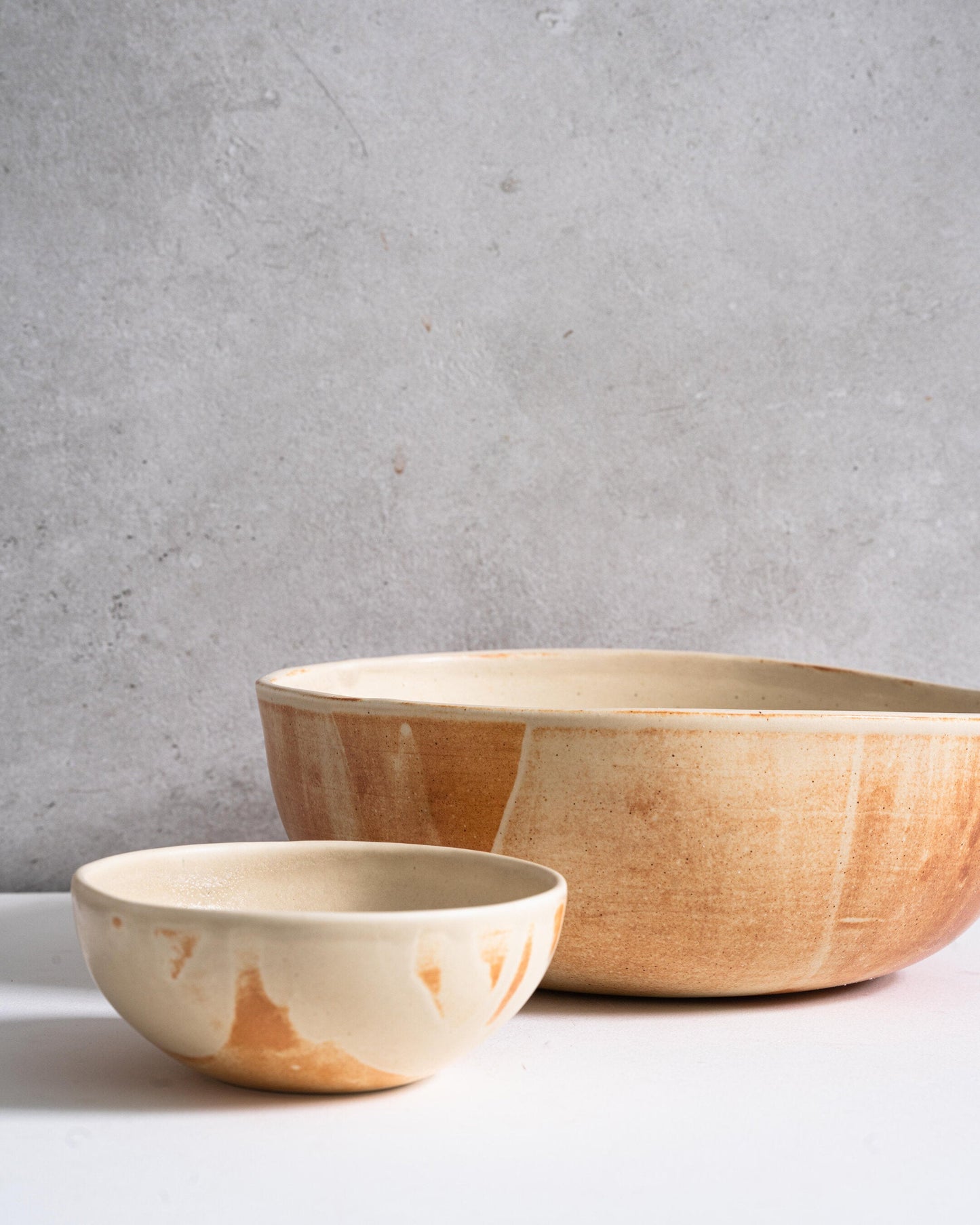 Stoneware Salad Serving Bowl