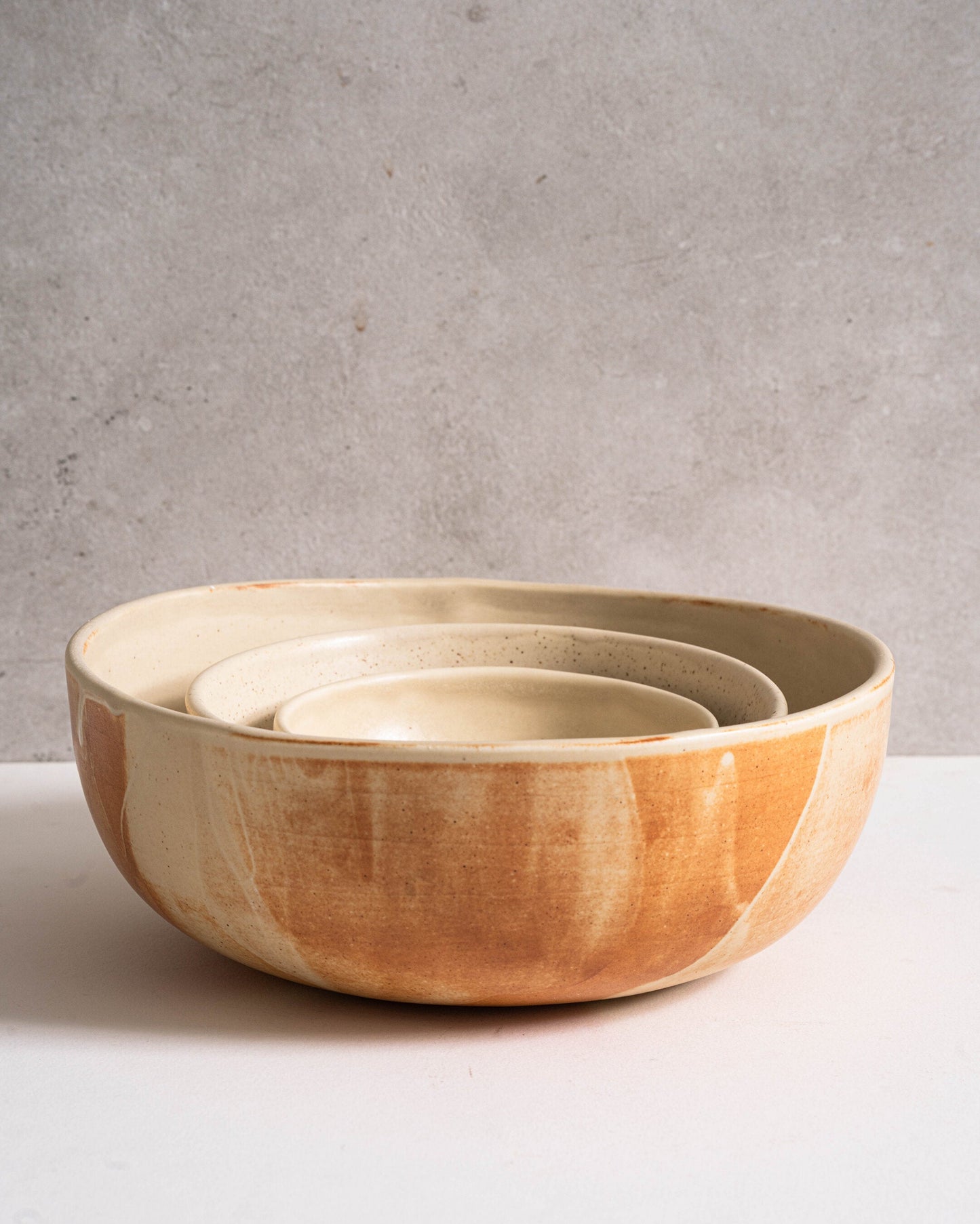 Stoneware Salad Serving Bowl