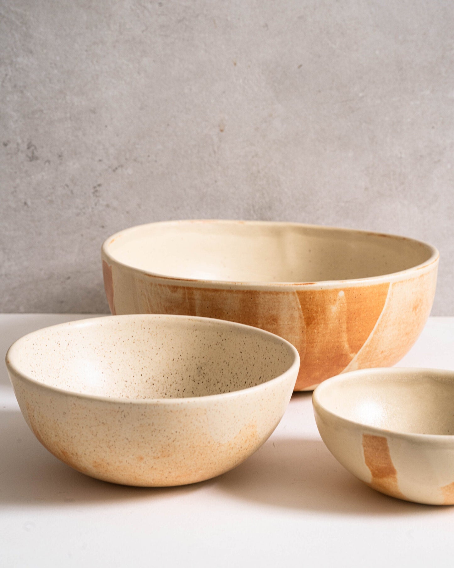 Stoneware Salad Serving Bowl