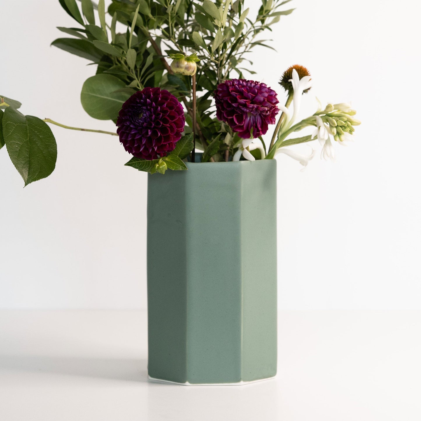 Handmade Porcelain Bouquet Vase - mosswell.us