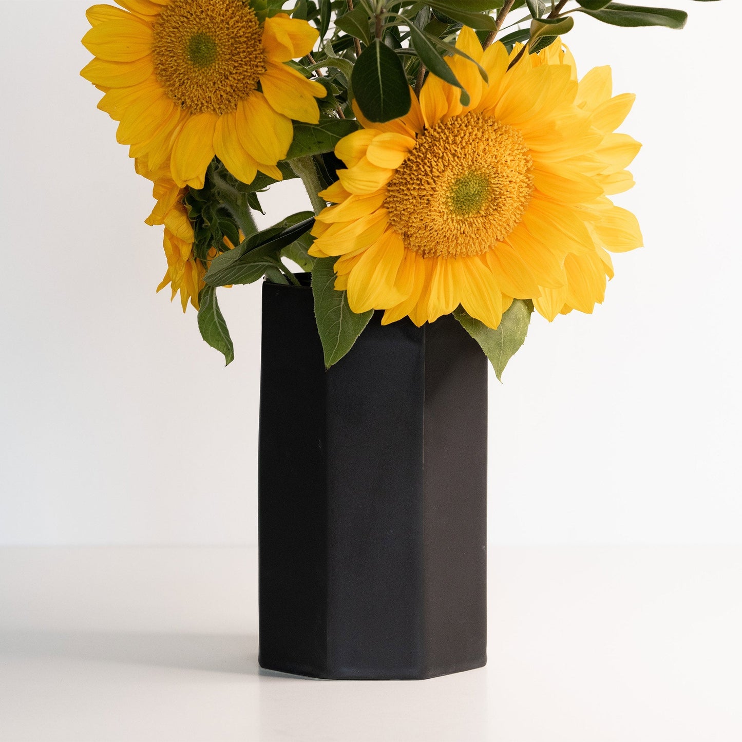 Handmade Porcelain Bouquet Vase - mosswell.us