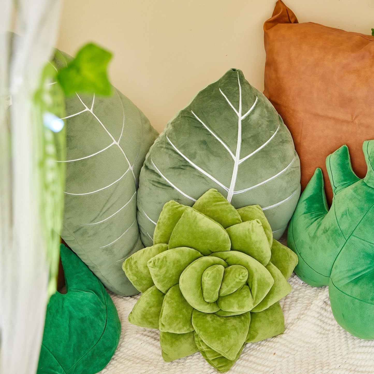 Lil' Pop Succulent® - Olive Green - mosswell.us