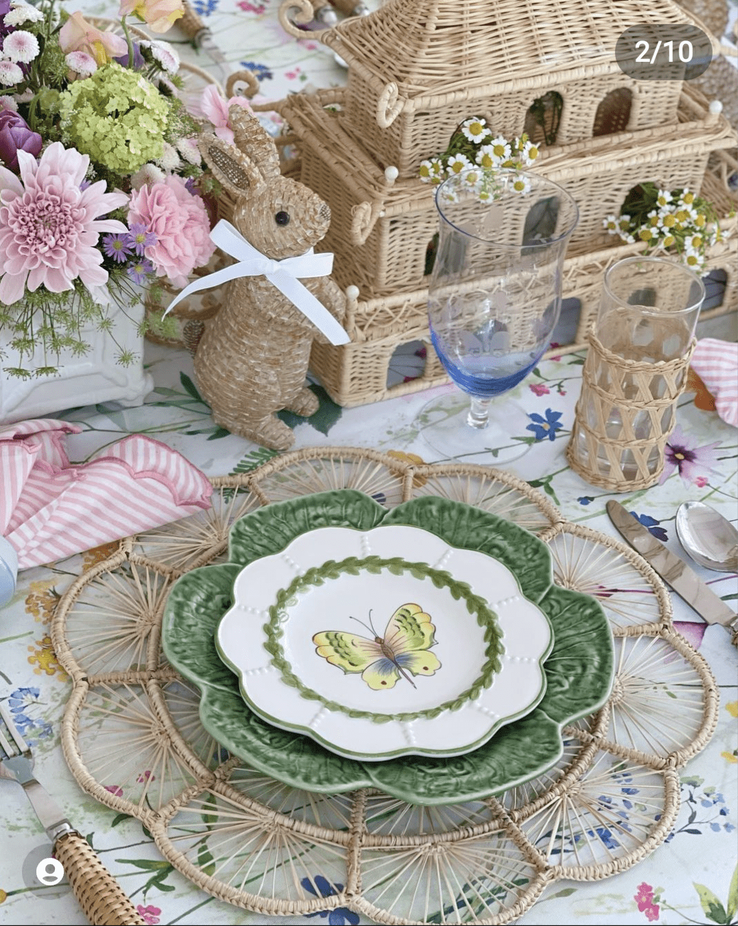 Petal Perfection Handwoven Iraca Placemat - mosswell.us