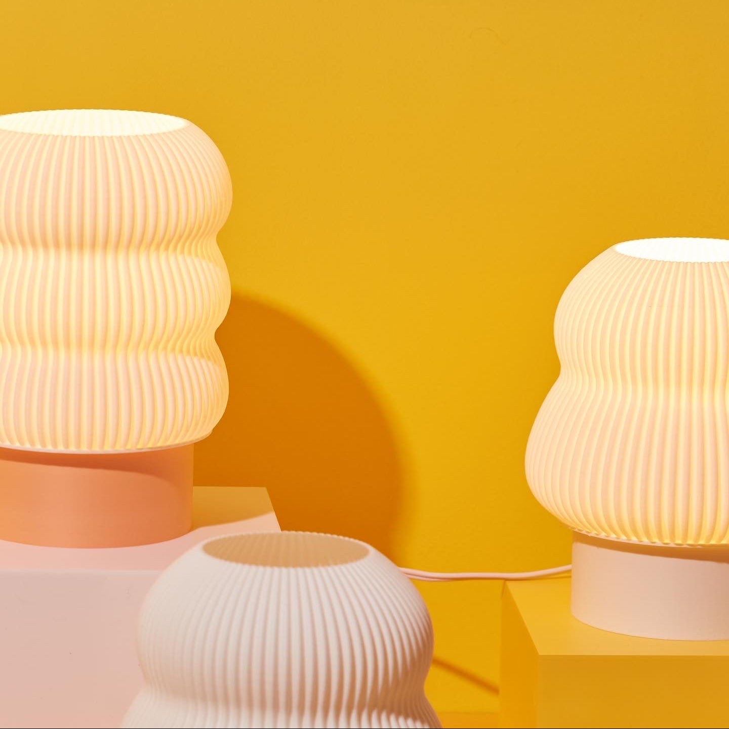 Poly Table Lamp - mosswell.us