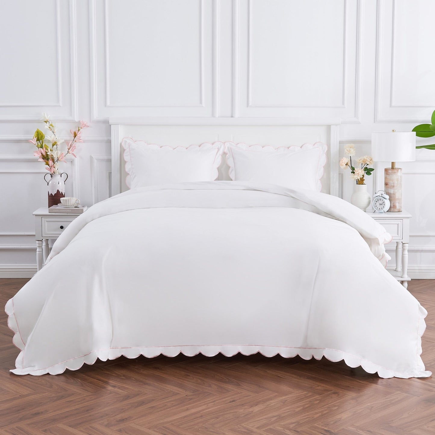 Scallop Frame Embroidered Cotton Percale Duvet Set - mosswell.us