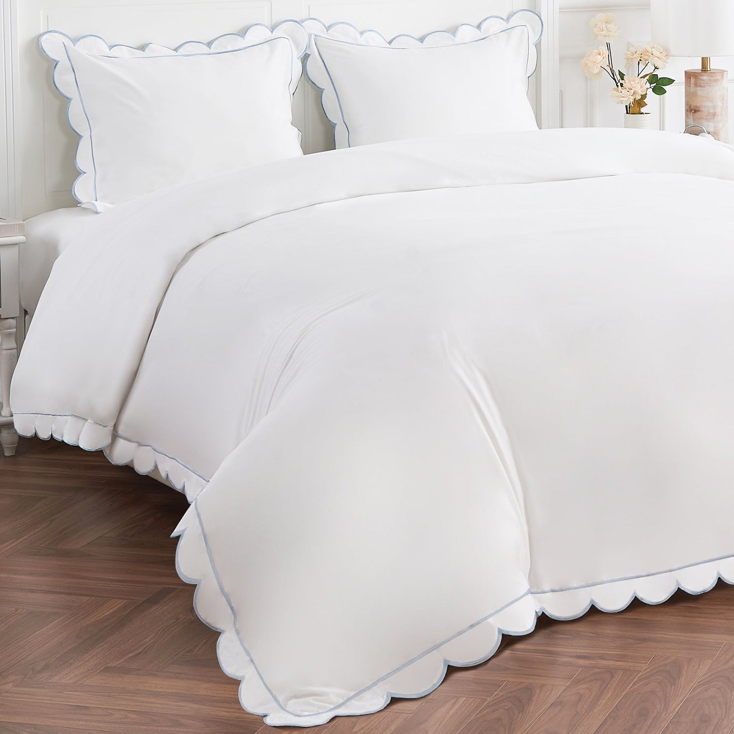 Scallop Frame Embroidered Cotton Percale Duvet Set - mosswell.us