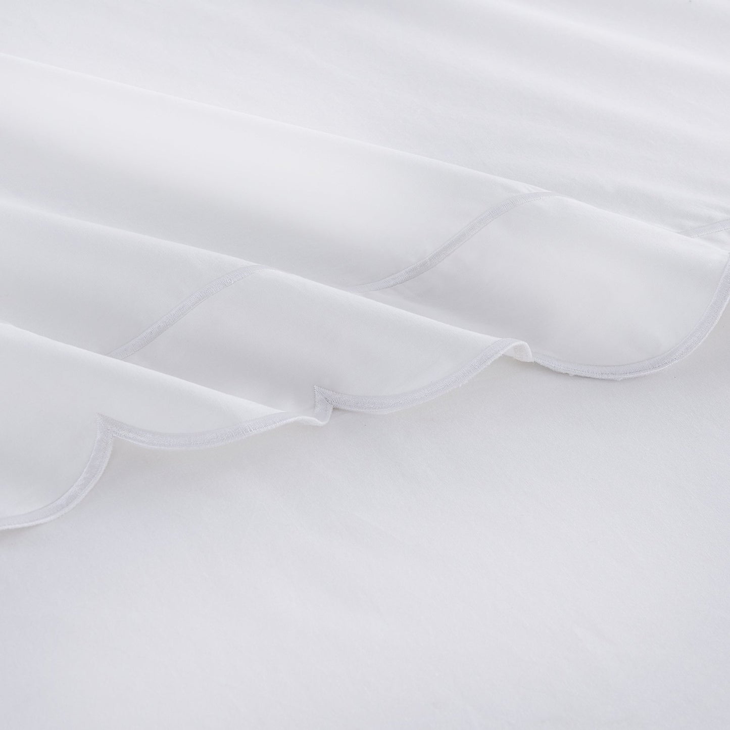 Scallop Frame Embroidered Cotton Percale Sheet Set - mosswell.us
