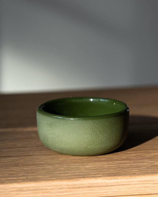 Handmade Porcelain Pinch Bowl. Green