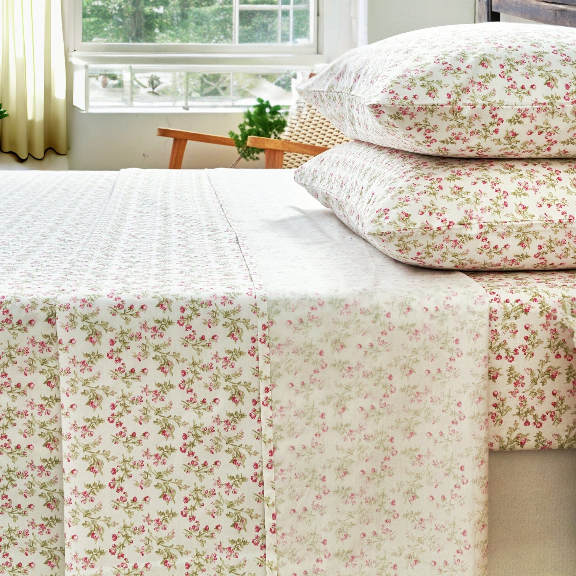 DaDa Bedding Collection Romantic Coquette Sheet Set - 100% Cotton [ Poplin Cotton ] Floral Fitted & Flat Sheets with Pillowcases - Deep Pocket Design - Soft, Breathable, Wrinkle - Resistant - mosswell.us