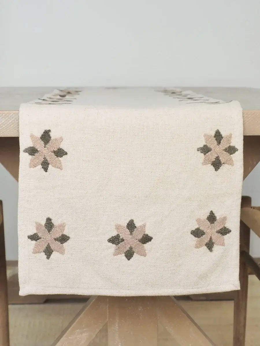 Embroidered Star Table Runner Green - mosswell.us