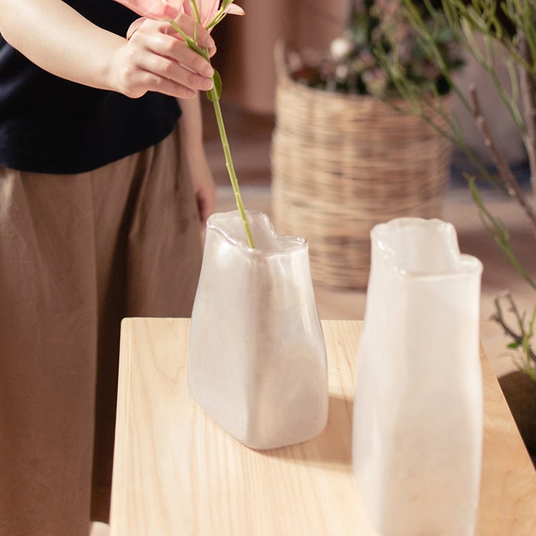 Hand Blown Glass Vase - mosswell.us