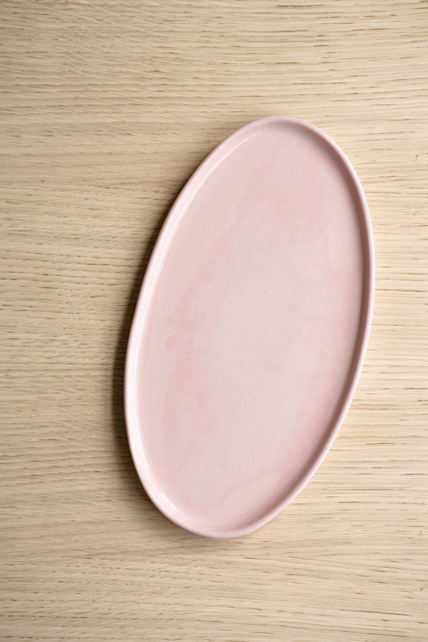 Handmade Oval Porcelain Serving Platter. Powder Pink - mosswell.us