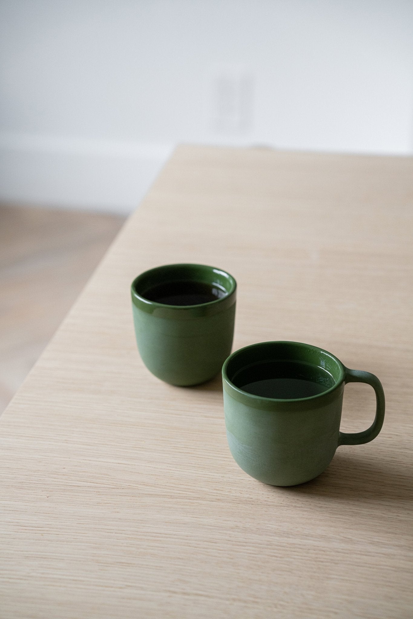 Handmade Porcelain Coffee Mug. Green - mosswell.us