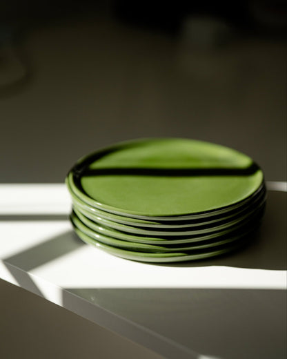 Handmade Porcelain Dinner Plates. Green - mosswell.us