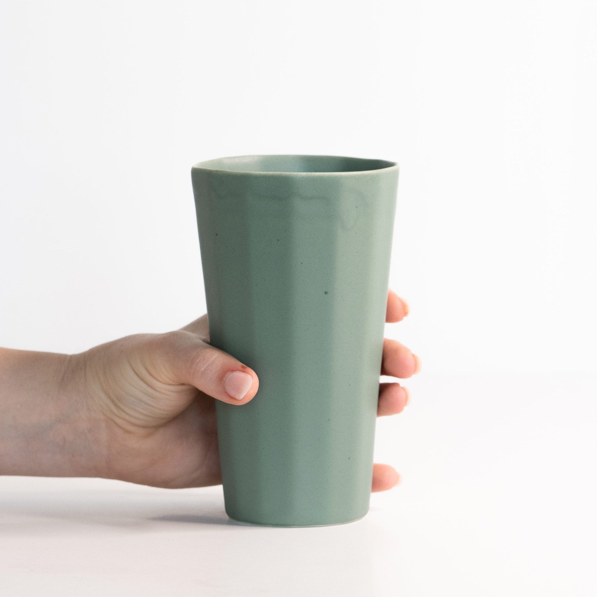 Handmade Porcelain Pint Cup - mosswell.us