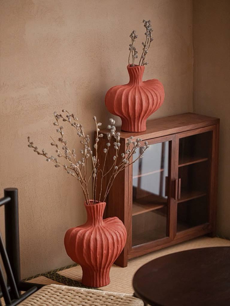 Handmade Wabi Sabi Ceramic Pottery Vase - Red / Black / White - mosswell.us