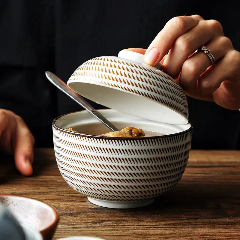 INS Net Red Underglaze Japanese Ceramic Rice Bowl - mosswell.us