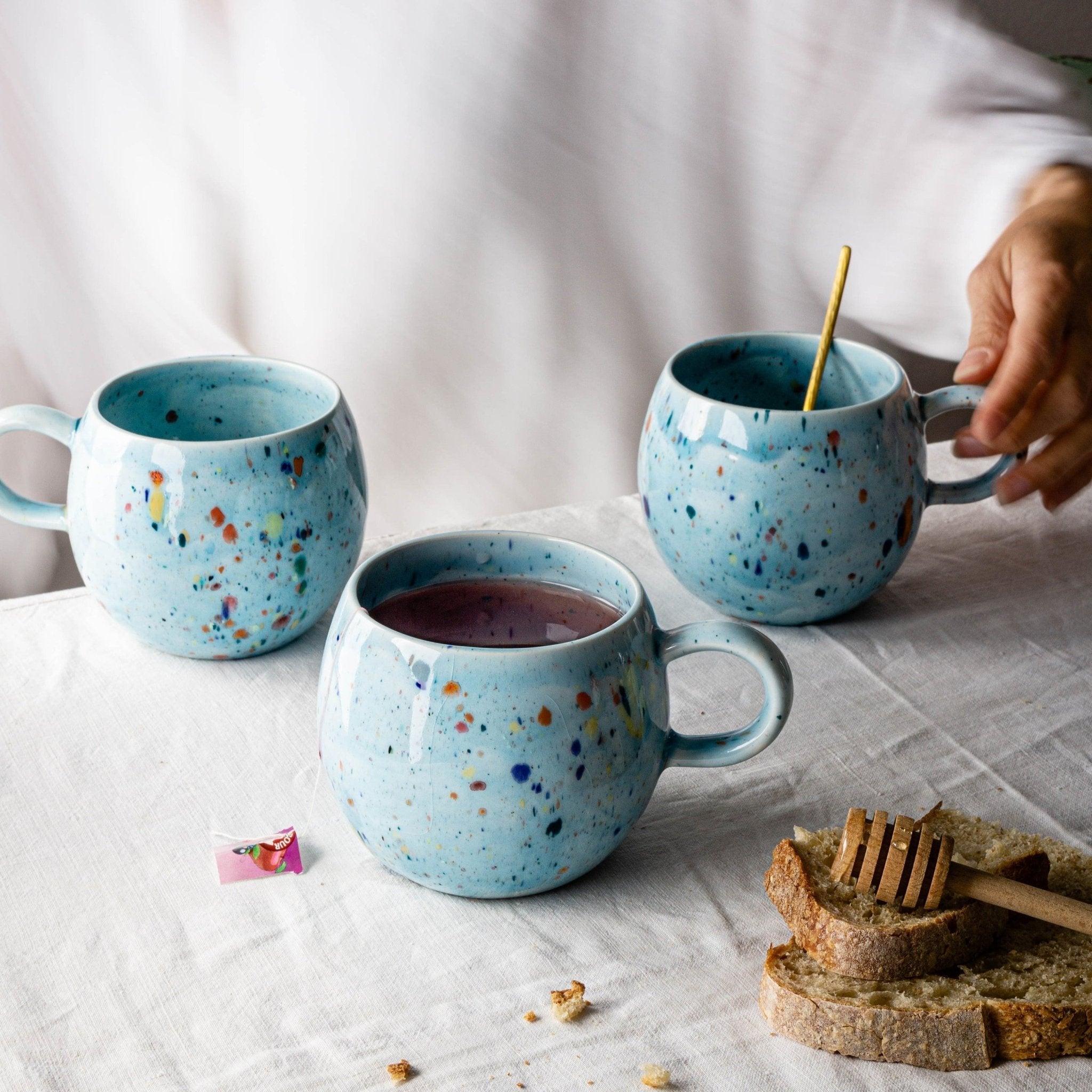 Party Ball Mug in Blue - mosswell.us