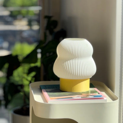 Poly Table Lamp - mosswell.us