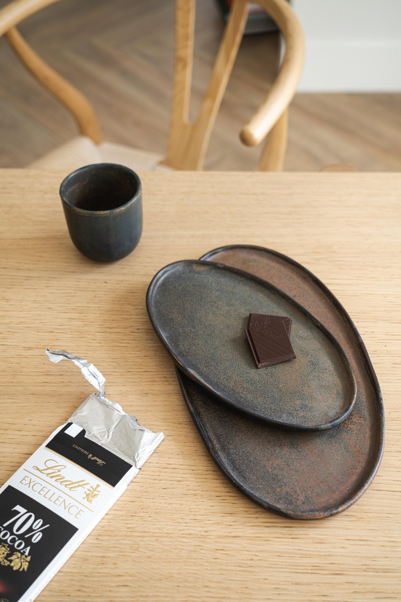 Rust Stoneware Oval Serving Platter - mosswell.us