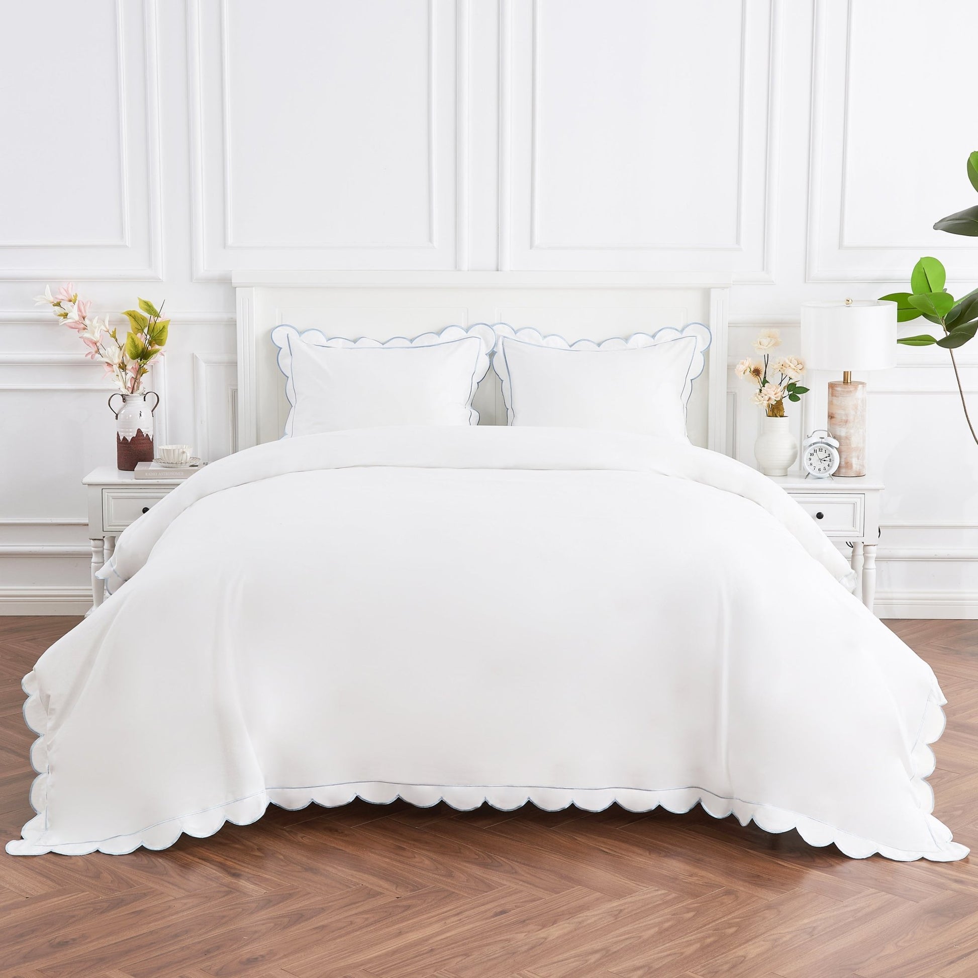 Scallop Frame Embroidered Cotton Percale Duvet Set - mosswell.us