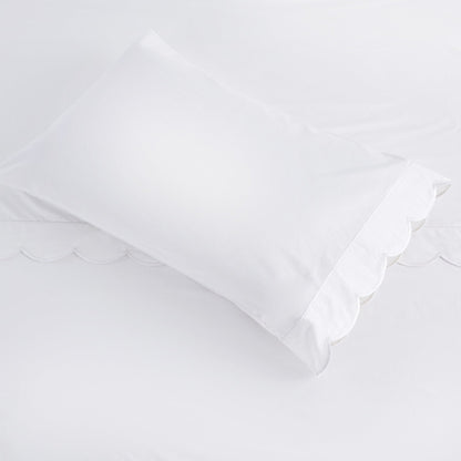 Scallop Frame Embroidered Cotton Percale Sheet Set - mosswell.us