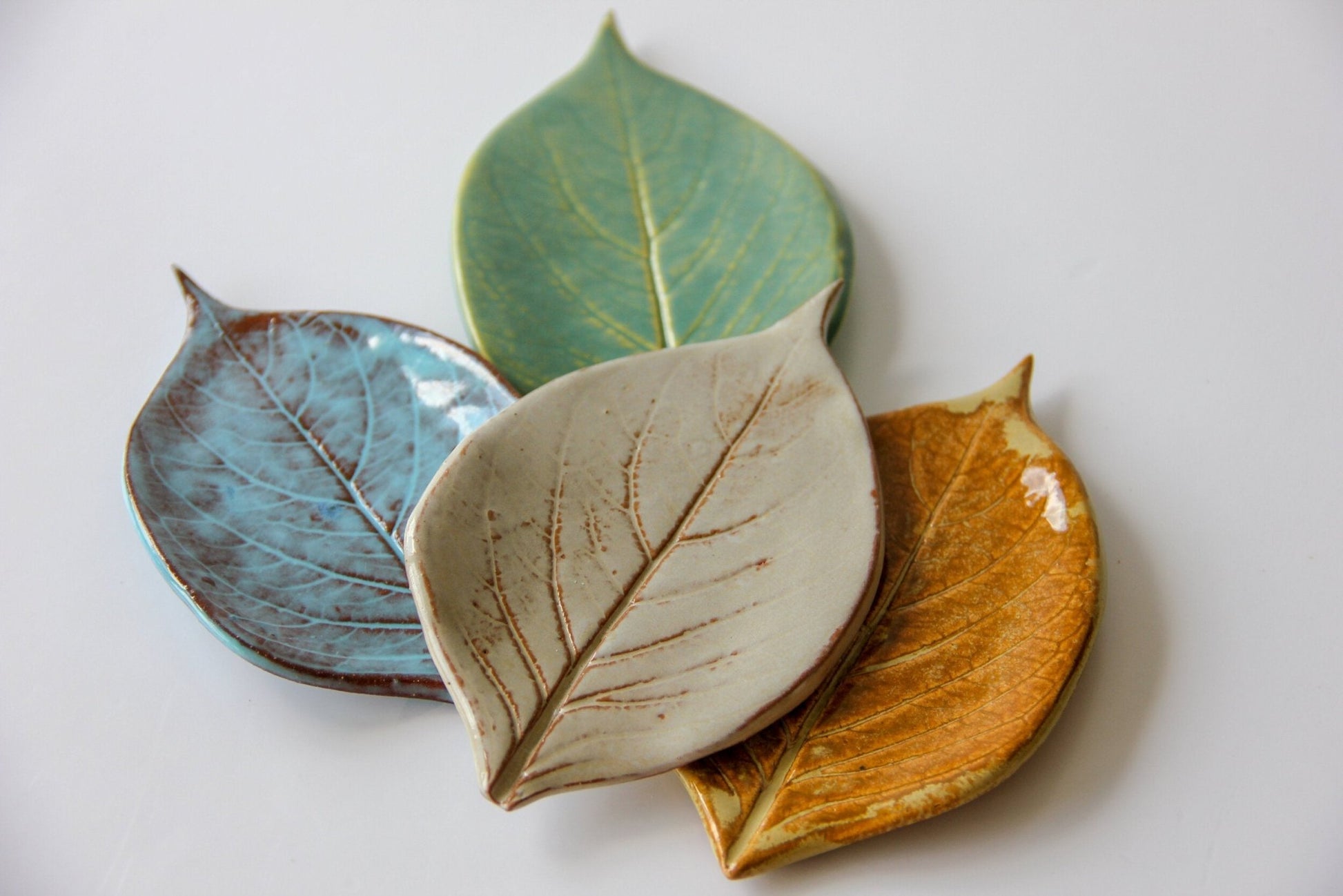 Small Leaf Dish - mosswell.us