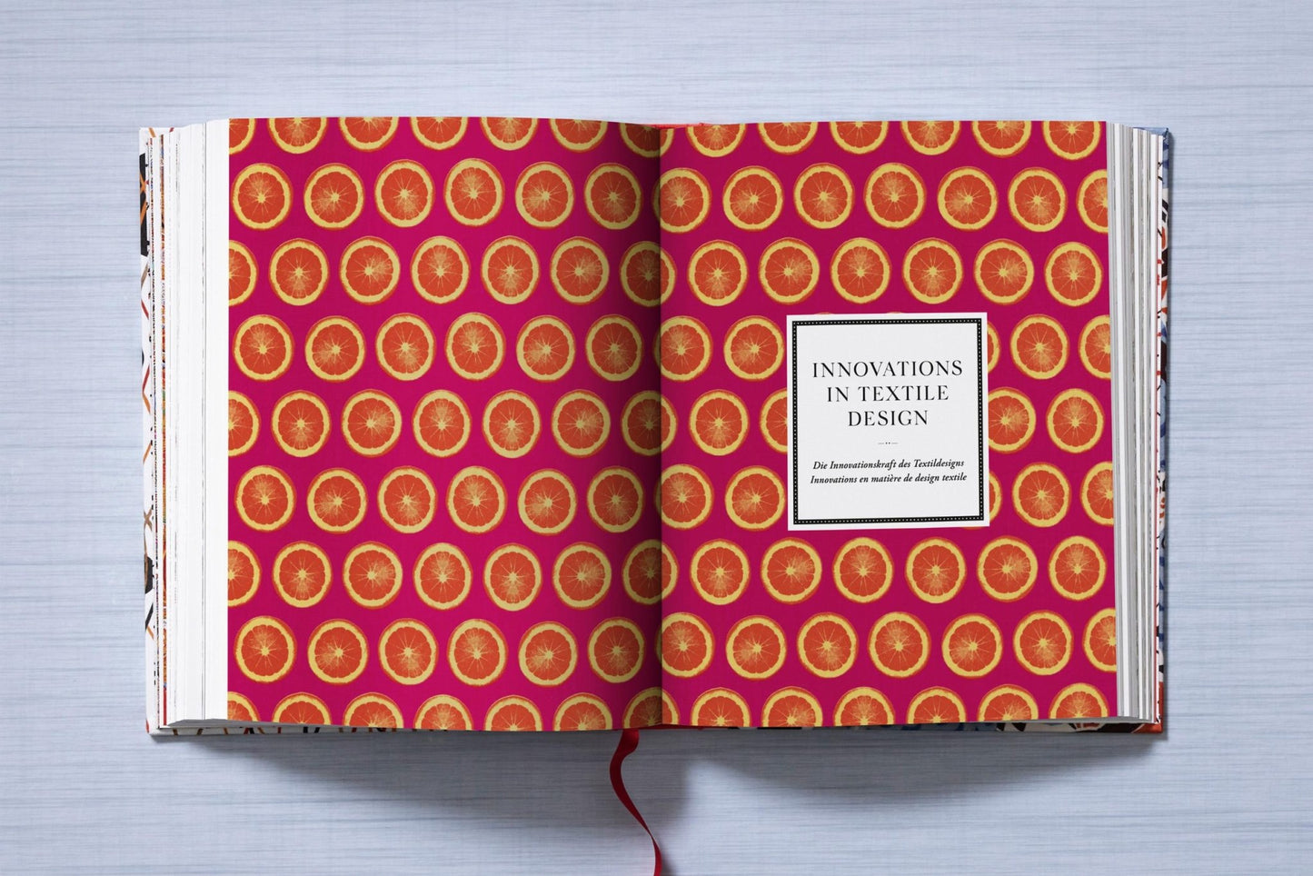 The Book of Printed Fabrics. From the 16th century until today (German, French, English) - mosswell.us
