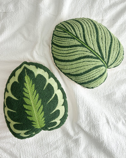 Tufted Calathea Medallion Leaf Pillow - mosswell.us