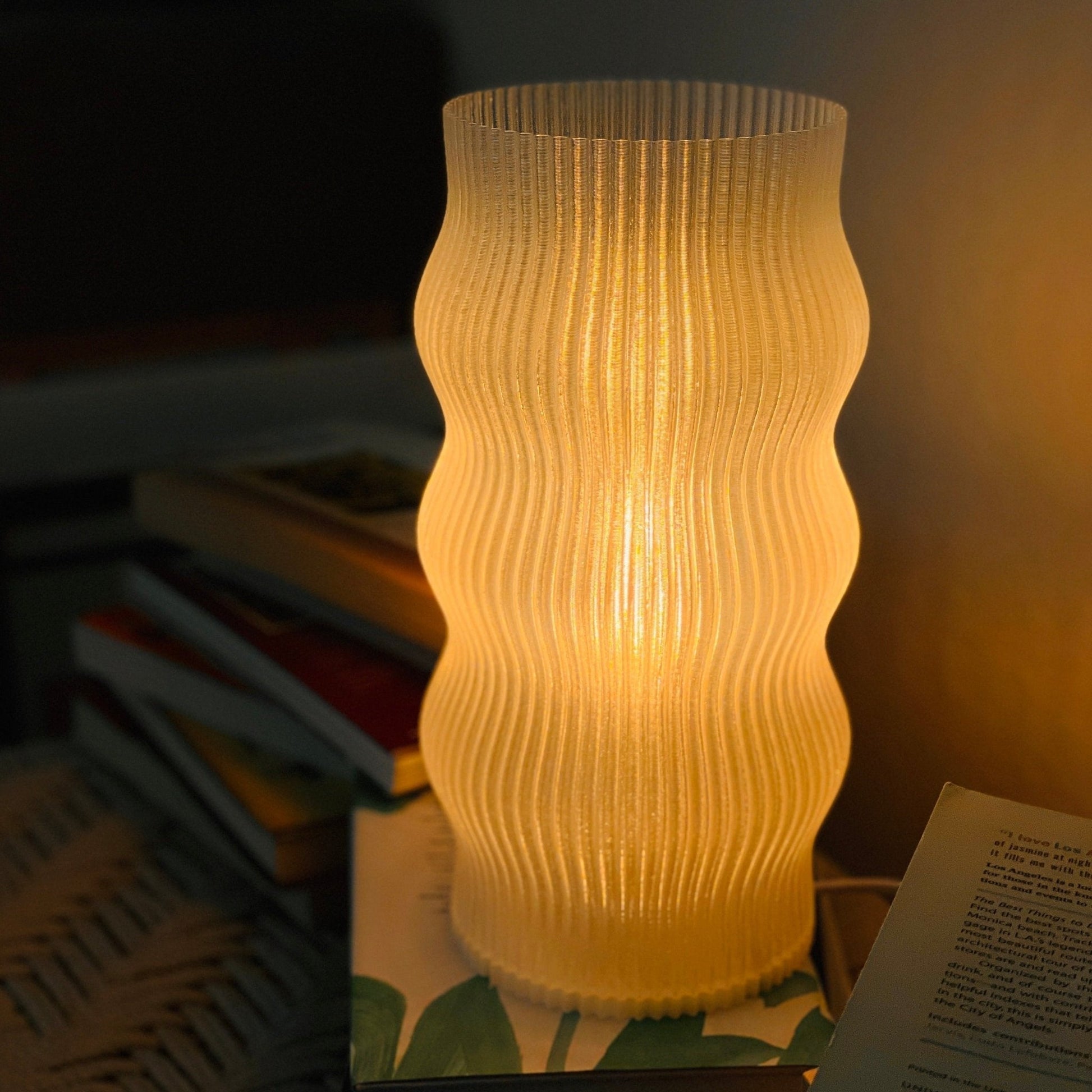 Yuji Table Lamp - mosswell.us